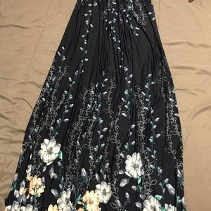 Gelli Berit Knit Maxi Skirt